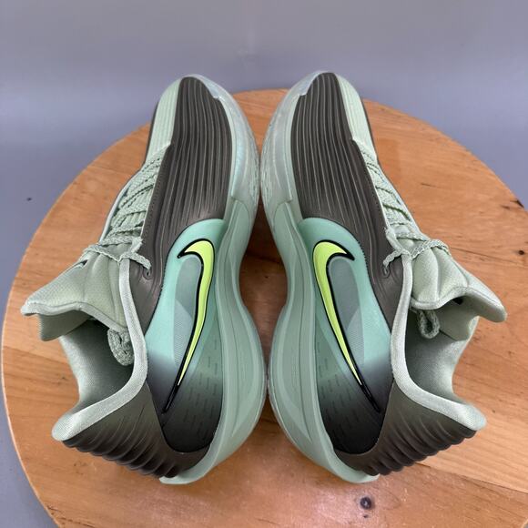 Nike Air Zoom GT Cut 3 Turbo Mens Size 10 Basketball Shoes‎ Honeydew HV9918-300 main image 5